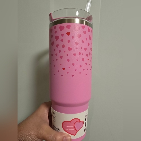NWT Stanley Target 2025 Valentine's Limited Ed Collab Flowstate Quencher 30 oz - Picture 4 of 10
